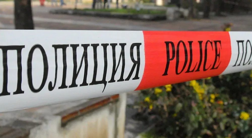смърт в метрото: неразкрито нападение хвърля сянка върху градската безопасност