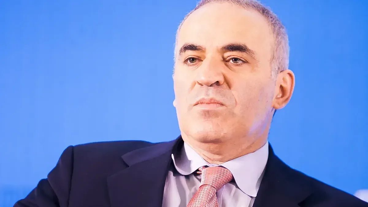 тиктака ли часовникът на путин? каспаров разкрива скритите атаки срещу европа